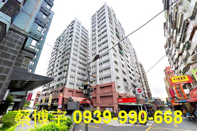 潭子區慶懋巨鎮樓店面